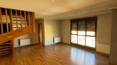 Duplex for sale in Calle el Prados Rodríguez, 2, Villaquilambre, León - image 2 Photo 2 of Duplex for sale in Calle el Prados Rodríguez, 2, Villaquilambre, León