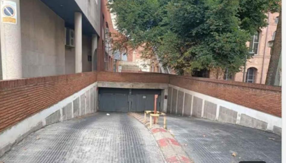 Garaje de alquiler en Avinguda de Josep Tarradellas I Joan, 60, Sant Josep, L'Hospitalet de Llobregat - imagen 1 Foto 1 de Garaje de alquiler en Avinguda de Josep Tarradellas I Joan, 60, Sant Josep, L'Hospitalet de Llobregat