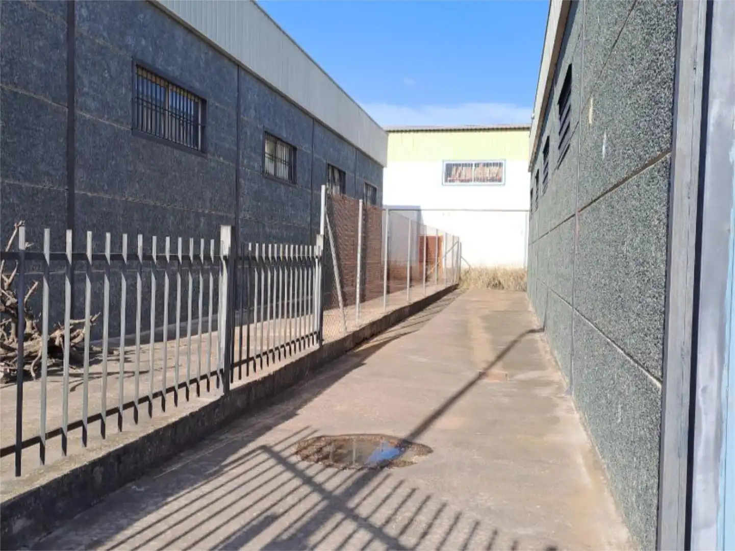 Nau industrial en venda a Poligono Industrial las Quemadas, 134, Alcolea Vista exterior de Nau industrial en venda en Córdoba
