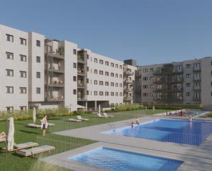 Piscina de Pis en venda en Alovera amb Terrassa