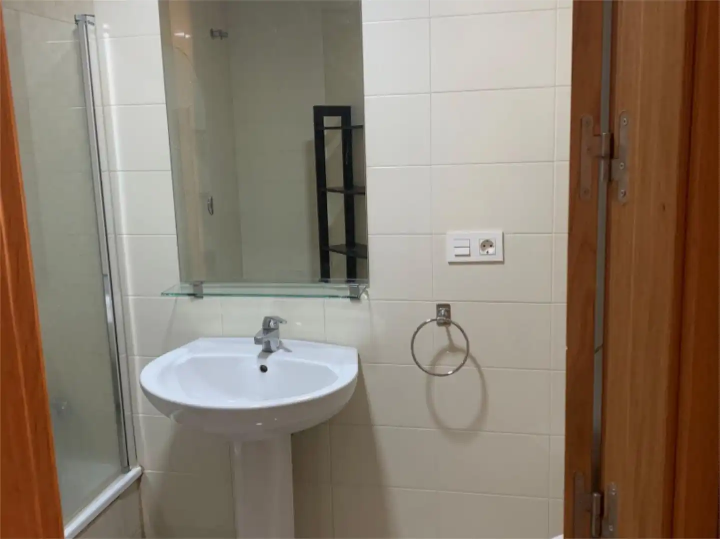 Baño de Apartamento de alquiler en Sevilla con Aire acondicionado, Terraza y Amueblado