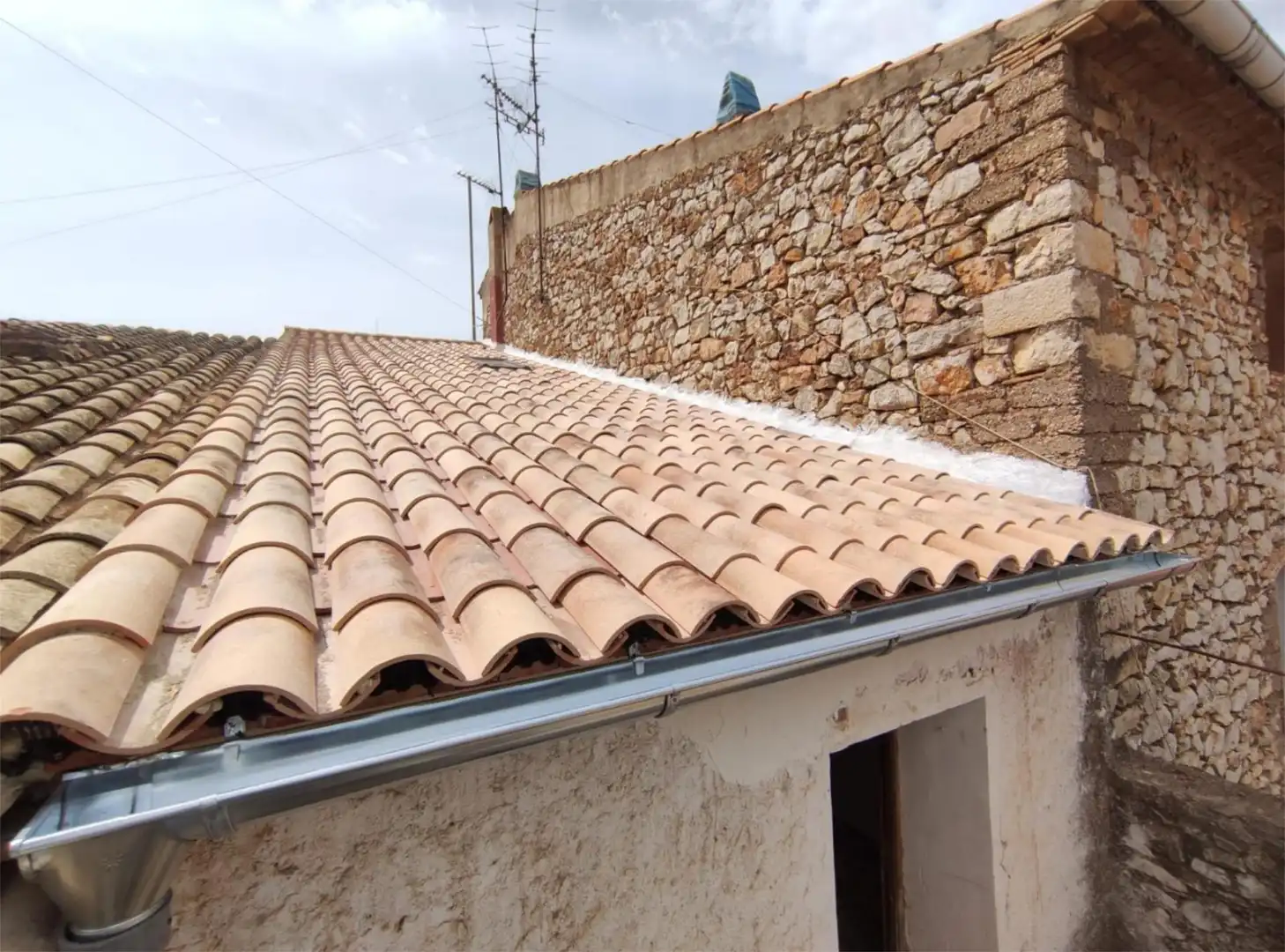 Vista exterior de Casa adosada en venda en Atzeneta del Maestrat