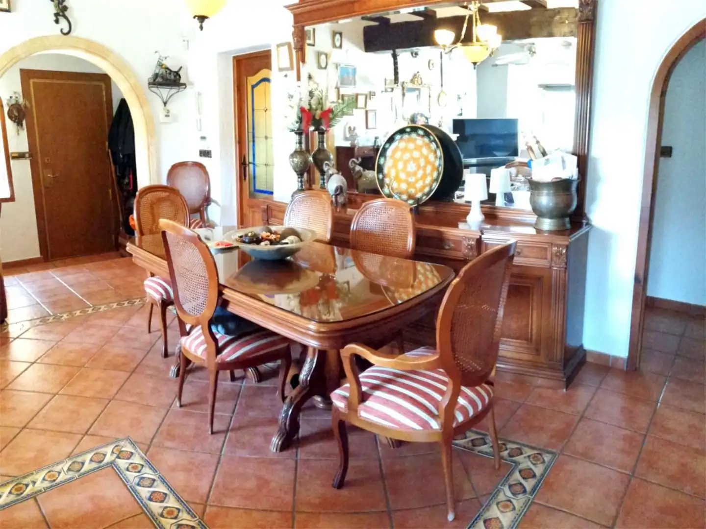 Houses for sale in Plaça Monserrat Caballé, 131, Centro ciudad Dining room of Houses for sale in Jávea / Xàbia