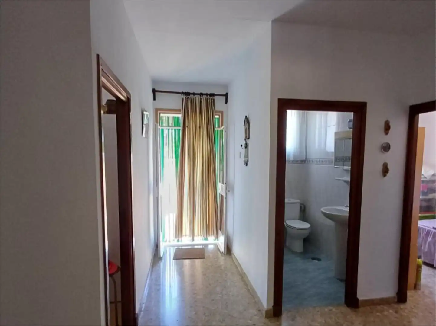 Piso en venta en Camino de los Albañiles, 3, El Castillo de las Guardas Piso en venta en El Castillo de las Guardas con Calefacción, Jardín privado y Terraza