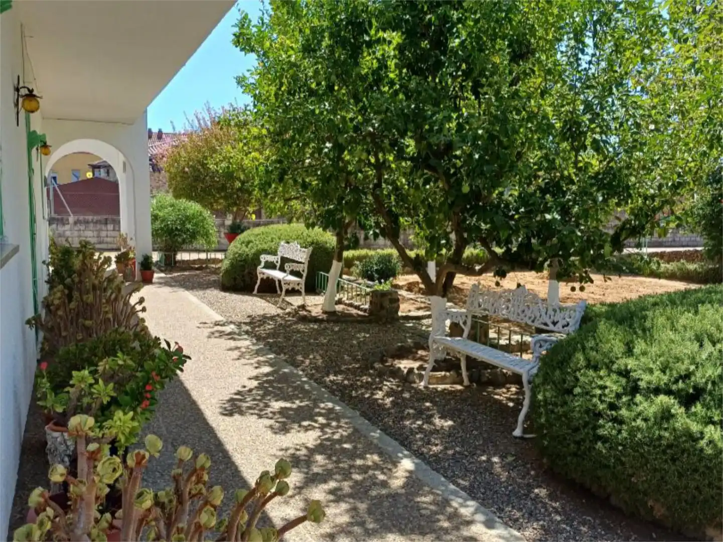 Piso en venta en Camino de los Albañiles, 3, El Castillo de las Guardas Terraza de Piso en venta en El Castillo de las Guardas con Calefacción, Jardín privado y Terraza