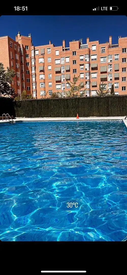 Habitación en Calle Dinero, 87, PAU de Carabanchel Piscina de Piso para compartir en Madrid con Aire acondicionado, Calefacción y Terraza