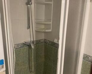 Bathroom of Flat for sale in  Granada Capital