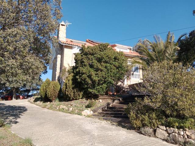 Casa-chalet en Venta en Avenida de el Escorial, 50 en Cerro Alarcón