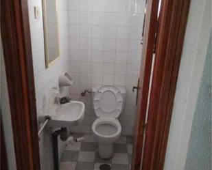 Bathroom of Single-family semi-detached for sale in Castilblanco