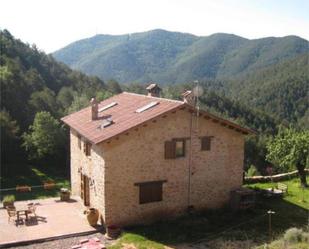 Vista exterior de Casa o xalet en venda en Ripoll amb Terrassa i Piscina