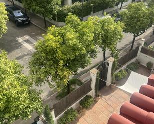 Exterior view of Flat for sale in  Sevilla Capital