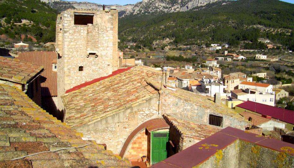 Single-family semi-detached for sale in Carrer del Castell, 37, Pratdip, Tarragona - image 1 Photo 1 of Single-family semi-detached for sale in Carrer del Castell, 37, Pratdip, Tarragona
