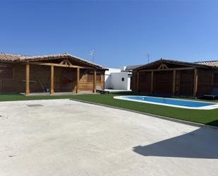 Piscina de Casa o xalet de lloguer en La Línea de la Concepción amb Aire condicionat i Piscina