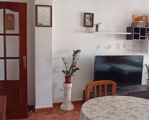 Living room of Flat for sale in  Valencia Capital  with Air Conditioner and Balcony