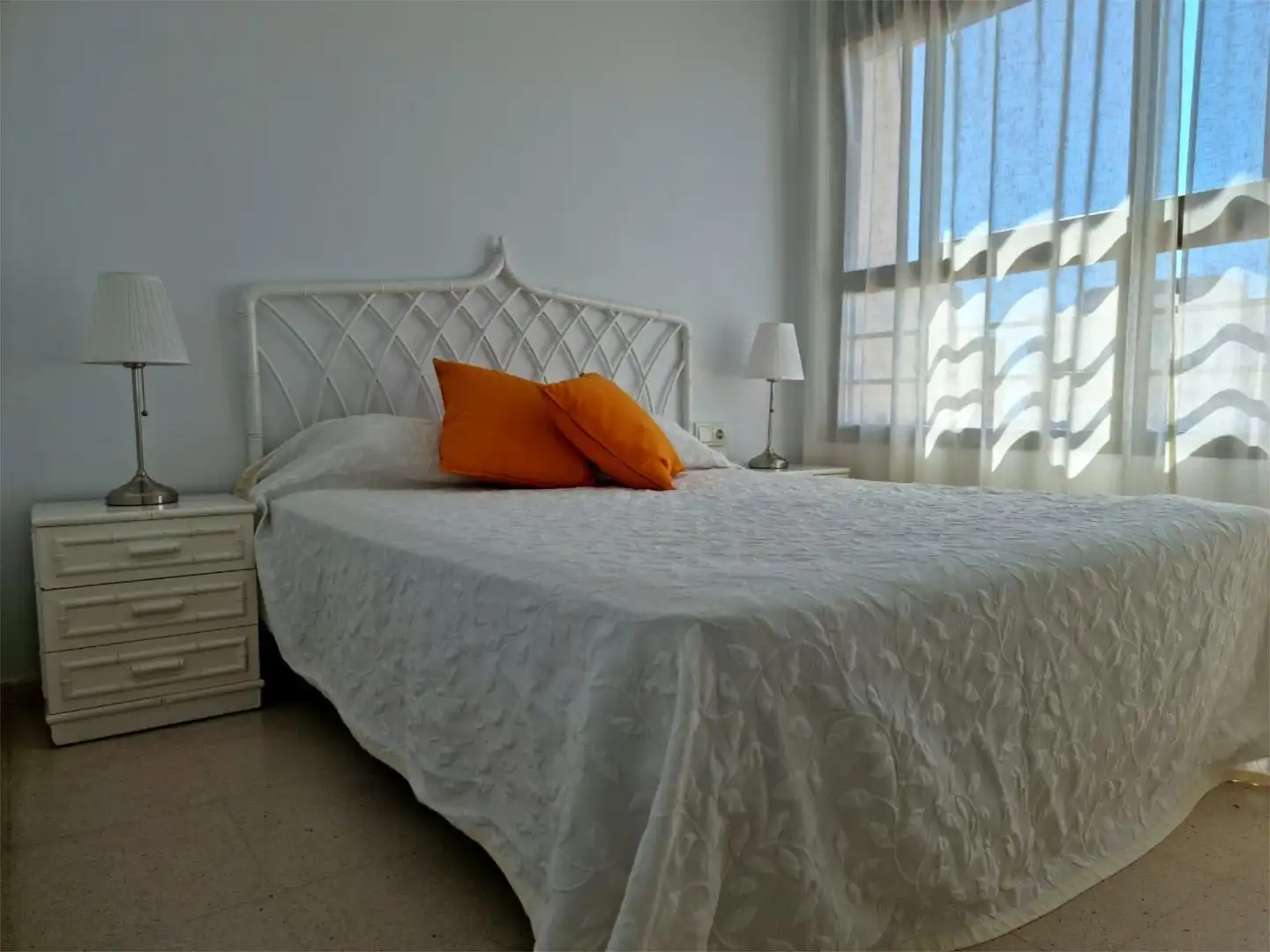Flat for rent in Calle Notario Luis Oliver, 11, Playa Bajadilla - Puertos Flat for rent in Calle Notario Luis Oliver, 11, Playa Bajadilla - Puertos