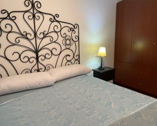 Bedroom of Flat for sale in Oviedo 