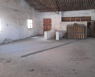 Nau industrial en venda en Coín