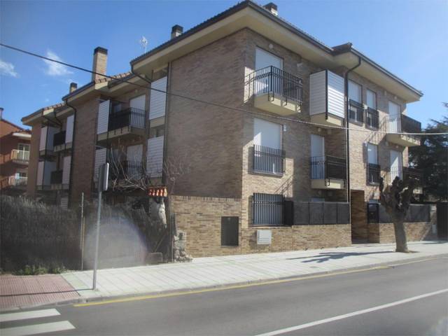 Piso en Alquiler en Avenida de los Voluntarios, 65 en Casa Amarilla