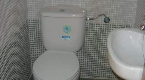 Photo 2 of Flat for sale in Calle Toledo, 48, Zona Entrada - Gasolineras, Ocaña