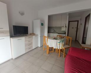 Cuina de Apartament de lloguer en Benicasim / Benicàssim amb Terrassa i Balcó