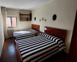 Schlafzimmer von Wohnung miete in Monzón de Campos mit Terrasse und Balkon