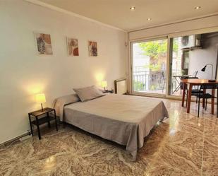 Bedroom of Flat to share in Manresa  with Balcony