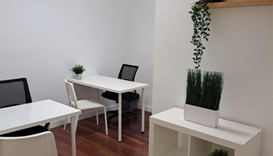 Foto 1 de Oficina de lloguer a Rúa Losada Diéguez, 12, A Parda, Pontevedra