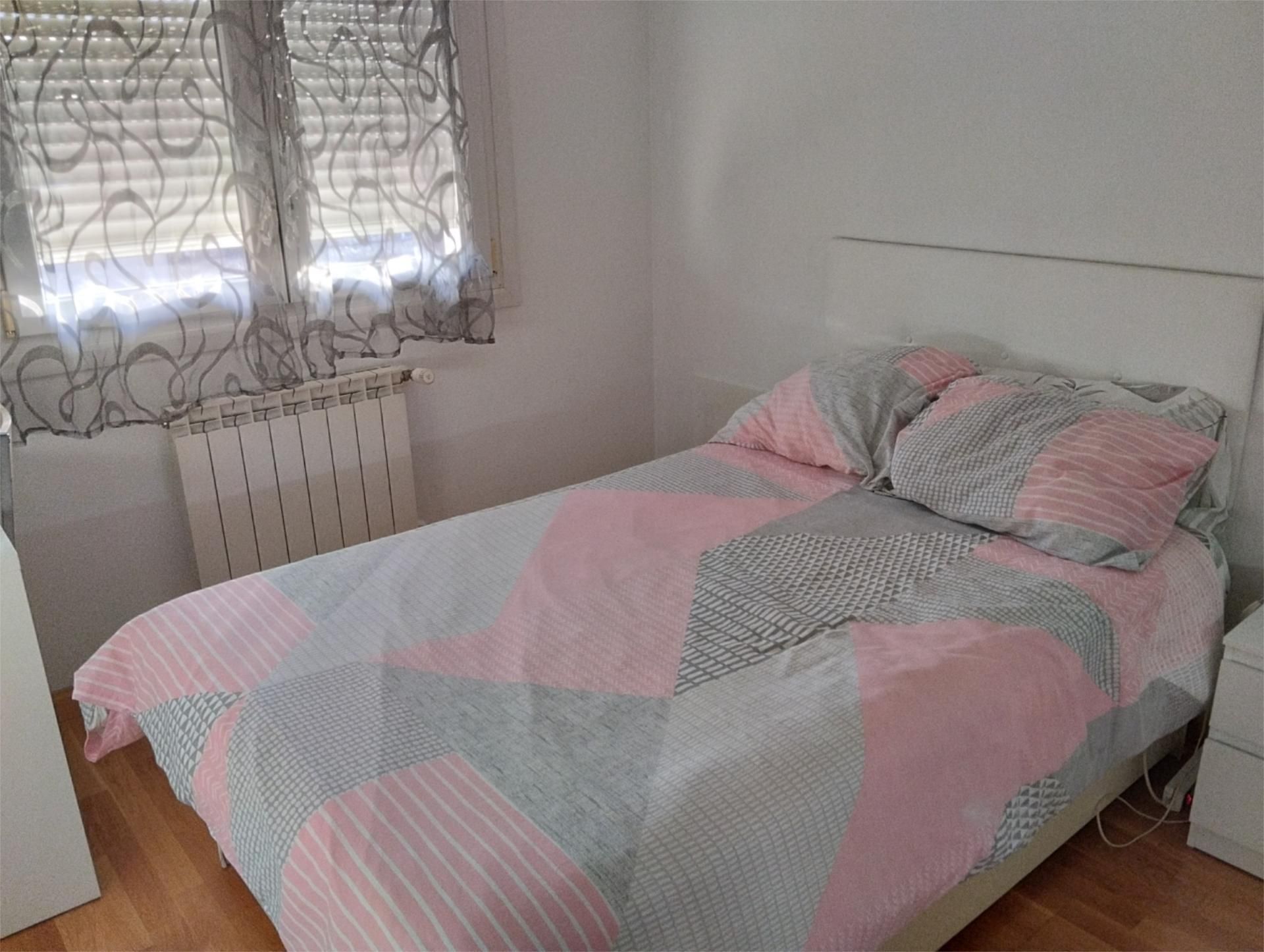 Bedroom of Flat to share in Pedrezuela  with Heating, Private garden and Parquet flooring