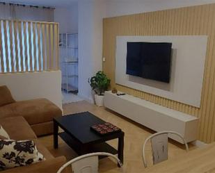 Sala d'estar de Apartament de lloguer en Santander amb Calefacció, Parquet i Moblat