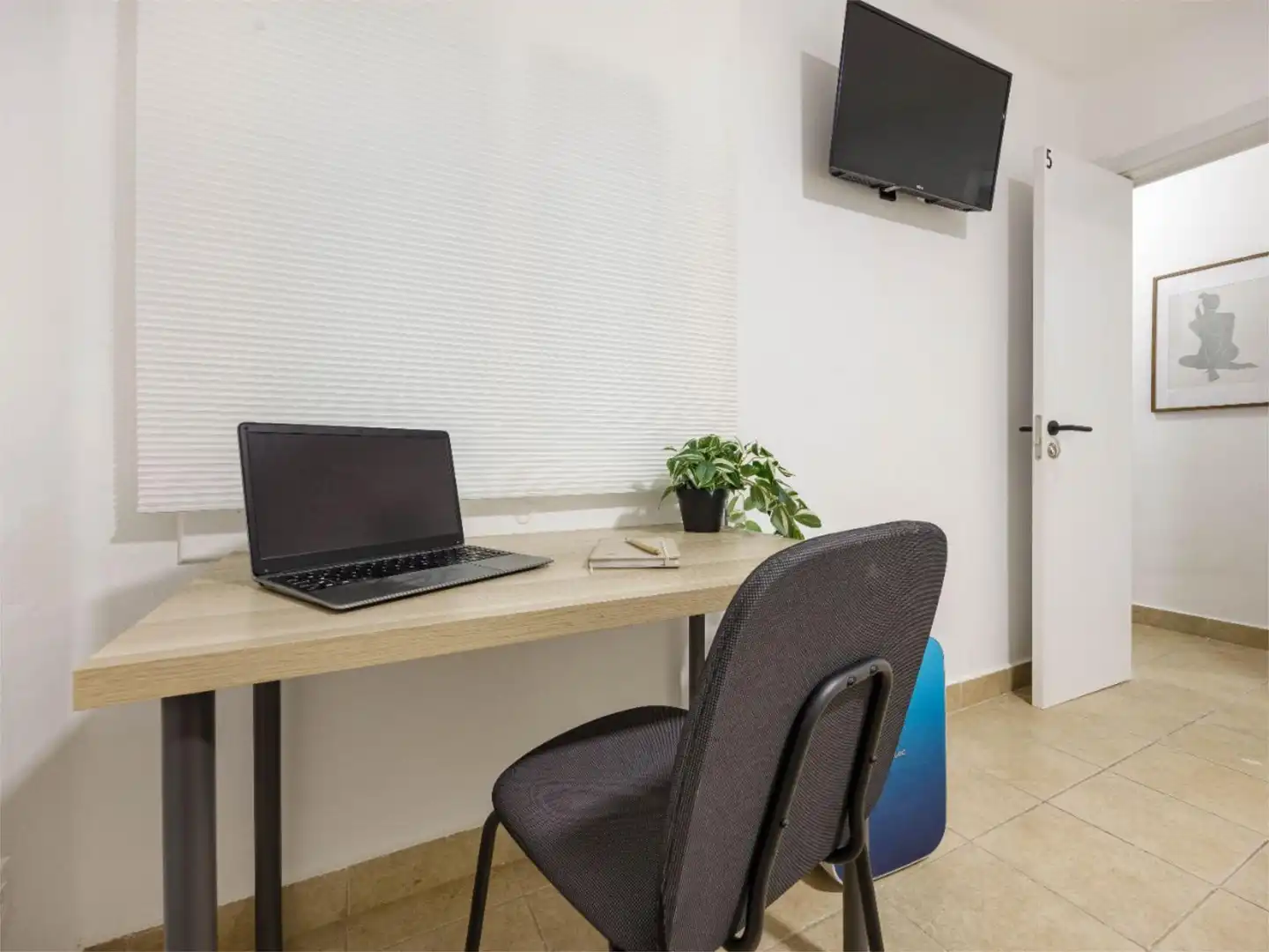 Flat for rent in Terrassa  with Furnished
