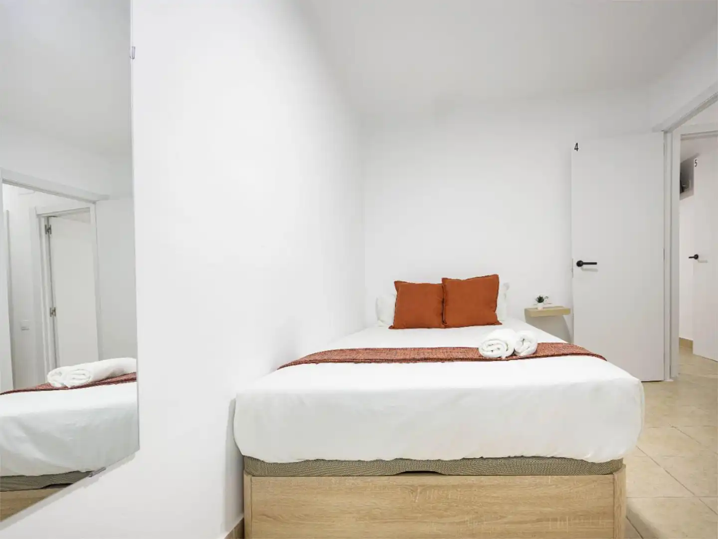 Bedroom of Flat for rent in Terrassa  with Furnished