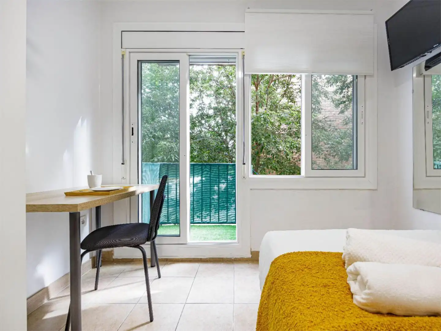 Bedroom of Flat for rent in Terrassa  with Furnished