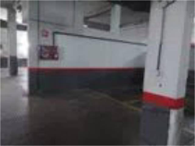 Garaje en Alquiler en Calle de Oltra, 11 en Guindalera