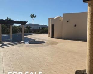 Terrace of House or chalet for sale in La Oliva  with Air Conditioner, Terrace and Swimming Pool