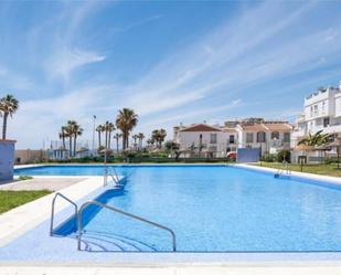 Piscina de Apartament en venda en Algarrobo amb Aire condicionat i Piscina