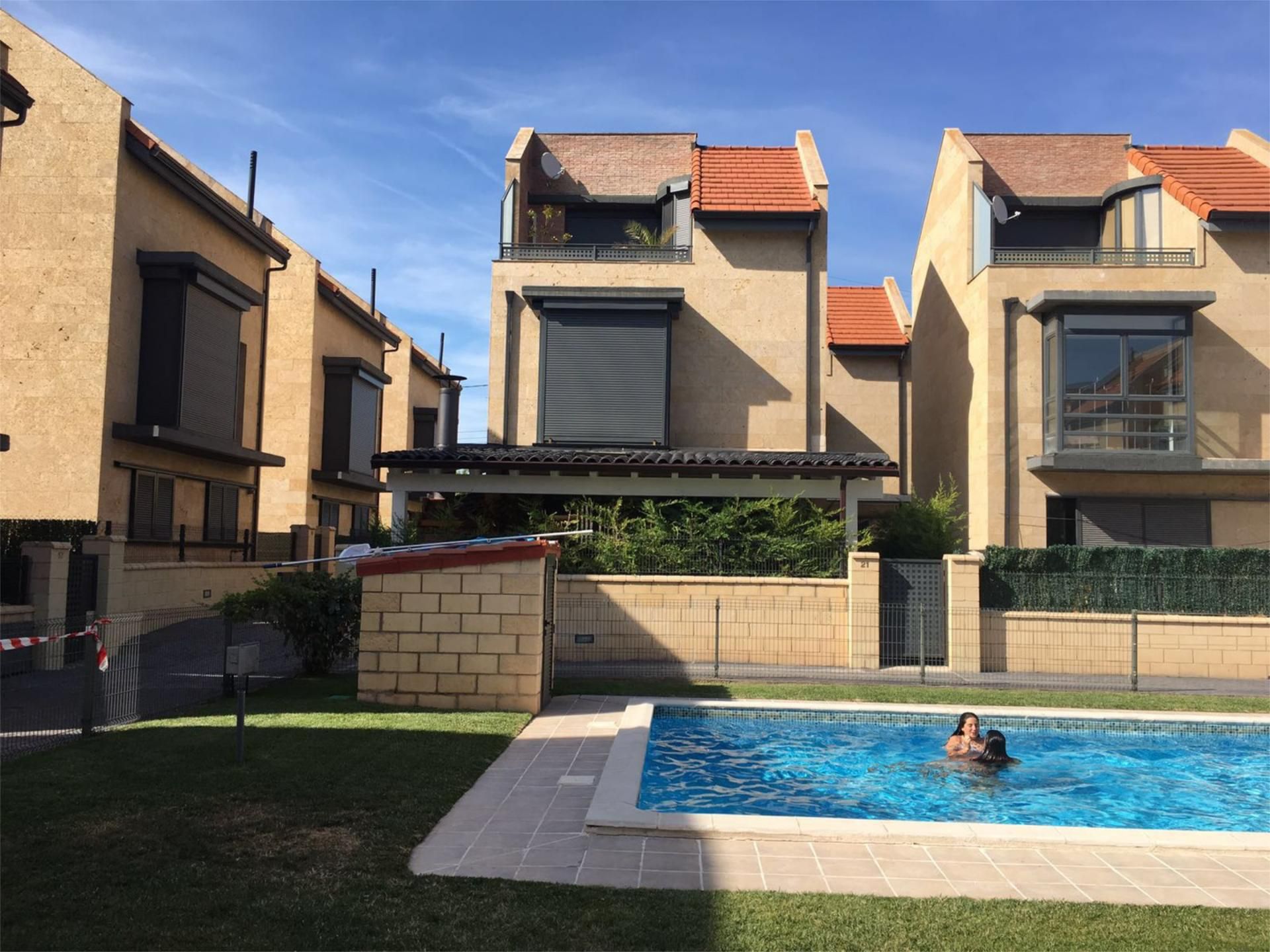 Swimming pool of House or chalet for sale in Ribafrecha  with Air Conditioner, Terrace and Balcony