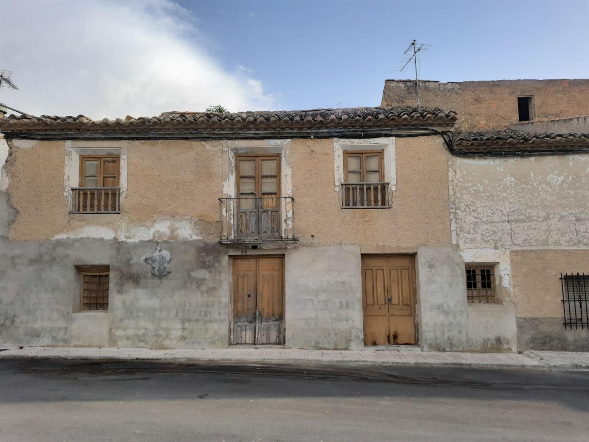 Exterior view of Single-family semi-detached for sale in Cortes de Baza