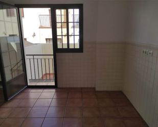 Dormitori de Apartament per a compartir en Utrera amb Aire condicionat, Terrassa i Traster