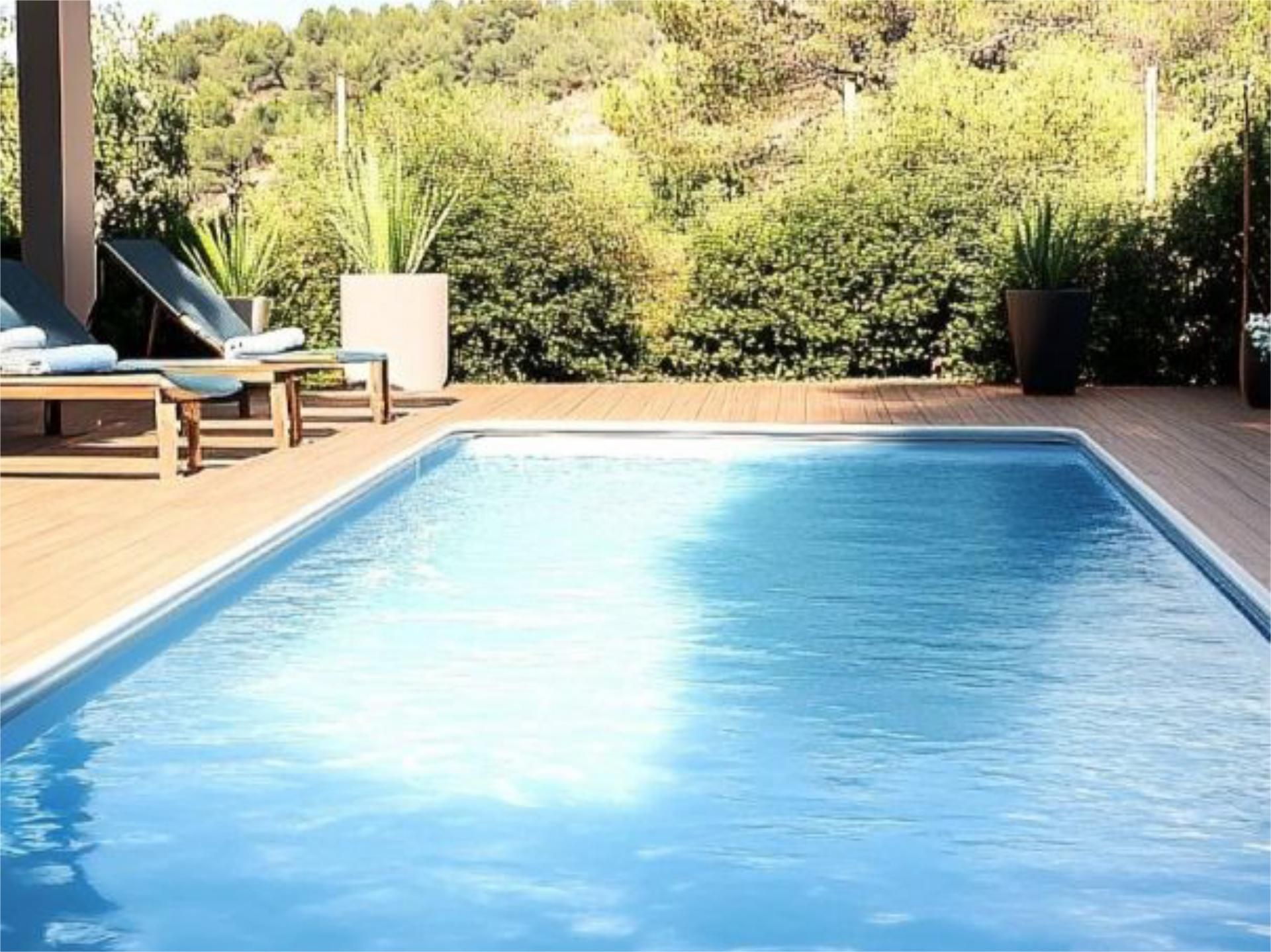 Piscina de Casa o chalet de alquiler en Olivella con Aire acondicionado, Calefacción y Jardín privado