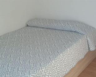 Bedroom of Flat to share in Viladecans  with Balcony