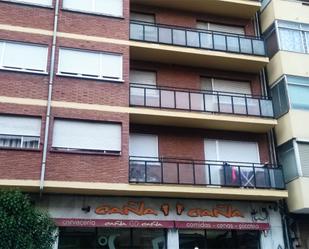 Vista exterior de Pis en venda en Palencia Capital amb Terrassa i Balcó