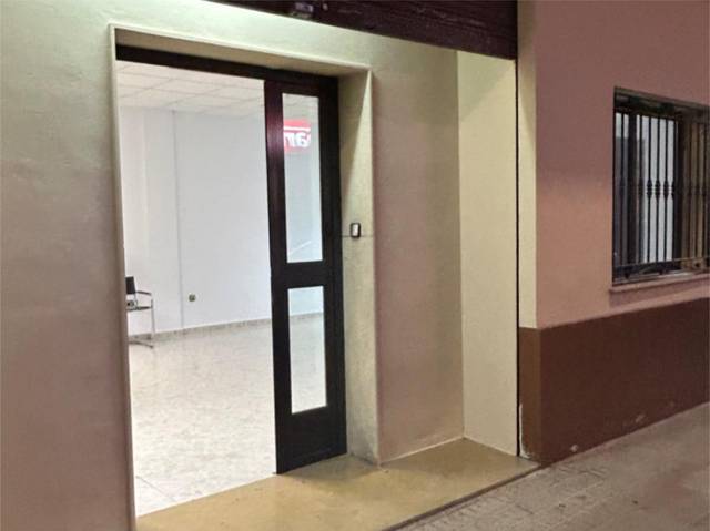 Local comercial en Alquiler en Carrer del Doctor Santiago Vidal, 9 en Sollana
