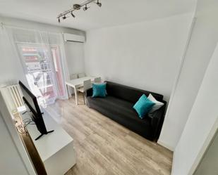 Living room of Flat to rent in  Madrid Capital