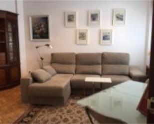 Living room of Flat for sale in León Capital   with Heating, Parquet flooring and Furnished