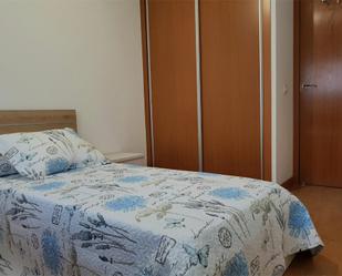 Bedroom of Flat for sale in  Madrid Capital  with Air Conditioner, Terrace and Balcony