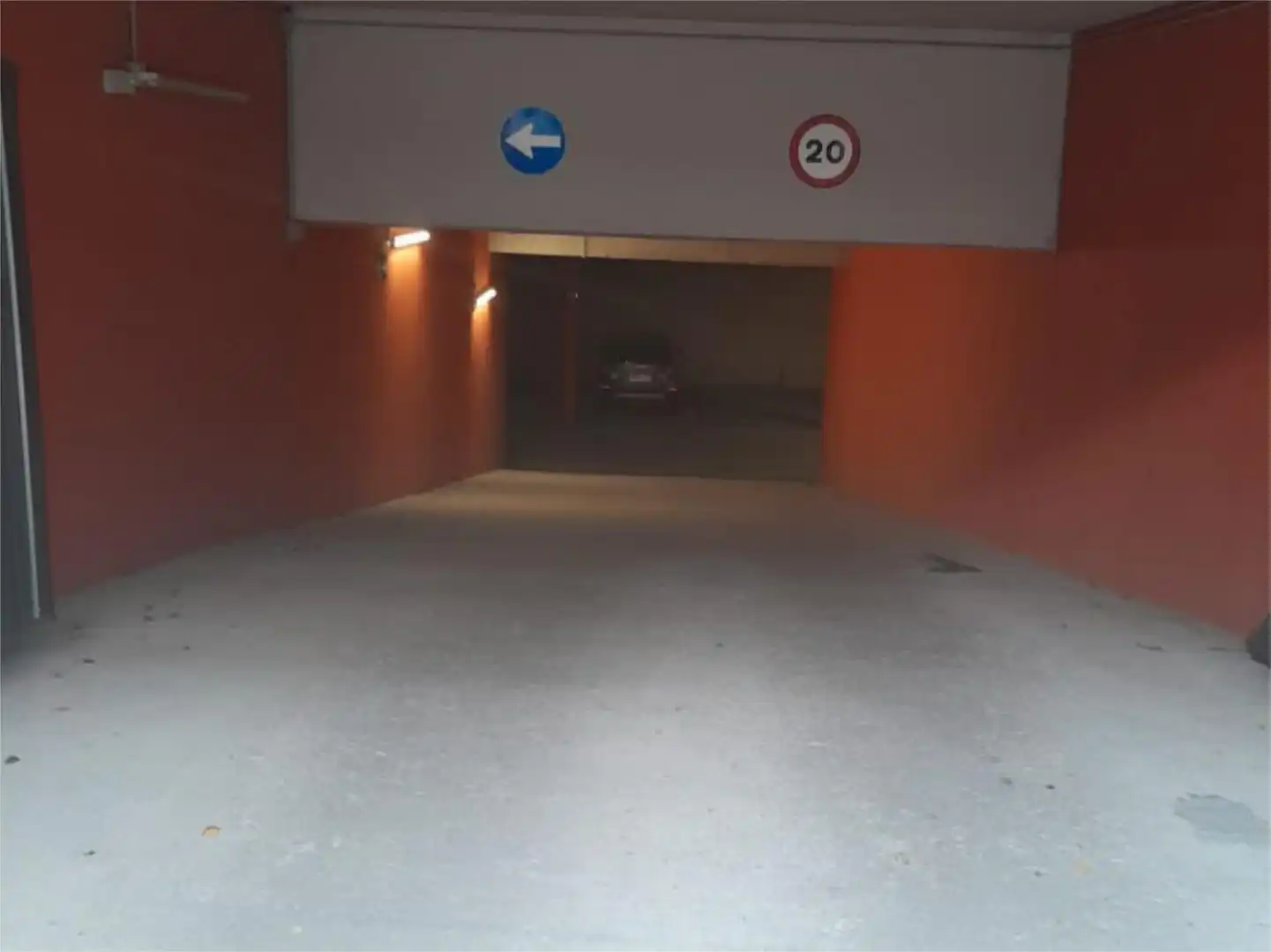 Parking de Garaje en venta en  Pamplona / Iruña