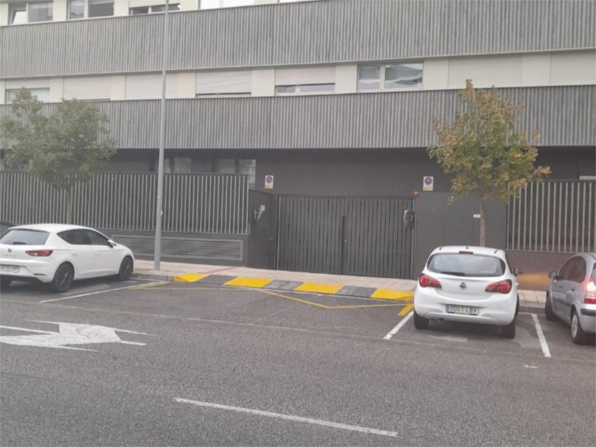 Aparcament de Garatge en venda en  Pamplona / Iruña