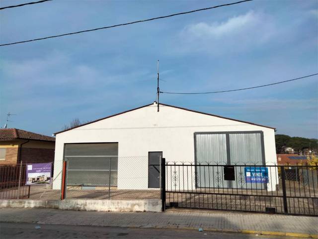 Nave industrial en Alquiler en Carrer Josep Vicenç Foix, 9 en Sils
