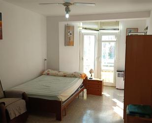 Bedroom of Flat to share in Alcañiz  with Air Conditioner and Balcony