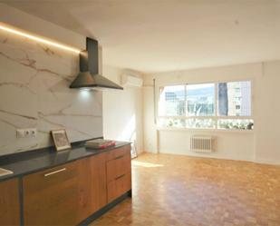 Kitchen of Flat to rent in  Madrid Capital  with Air Conditioner, Swimming Pool and Balcony